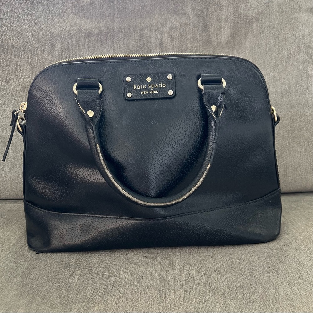 Kate spade Black shoulder bag small to medium size